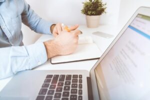 Expertise et expérience JUSTE
